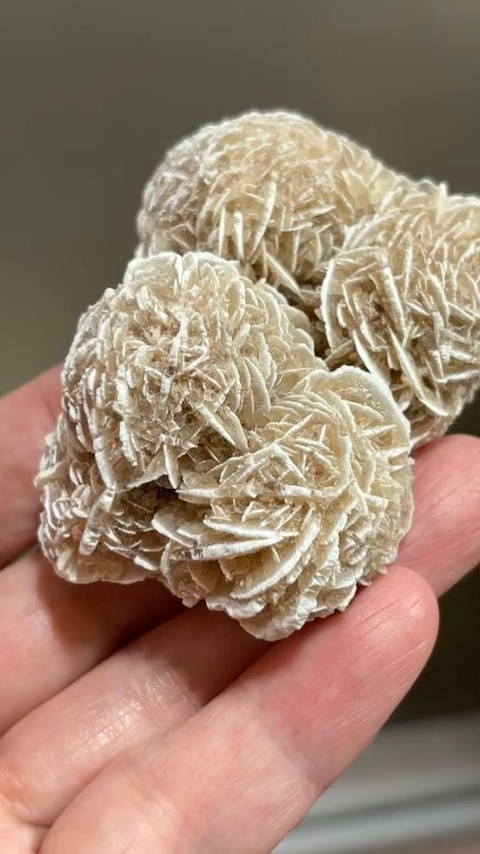 デザートローズ原石 ころんと可愛い砂漠の薔薇 87g サマーセール品 天然石