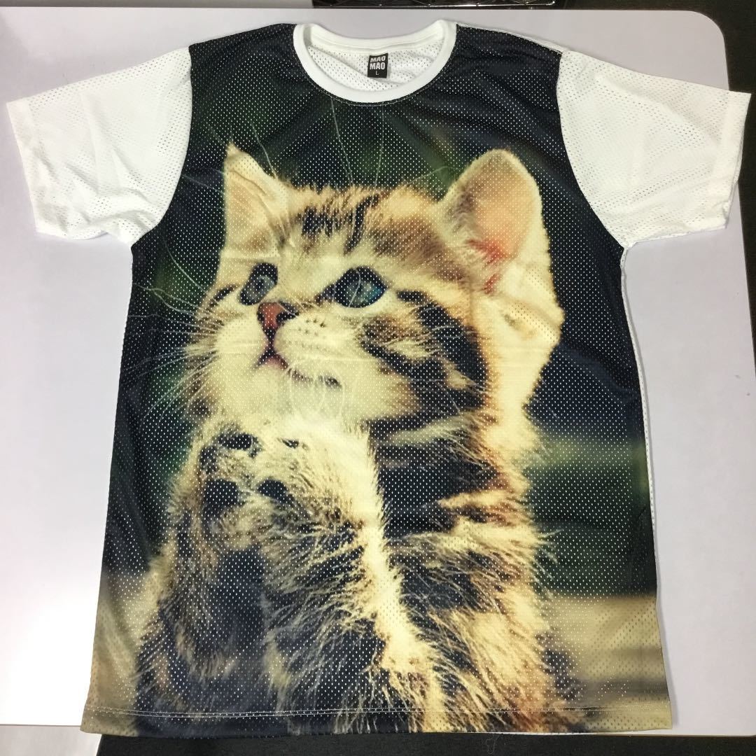 かわいいネコ柄半袖Tシャツ Lサイズ　お願いニャンコ　お祈り猫　DBR4B