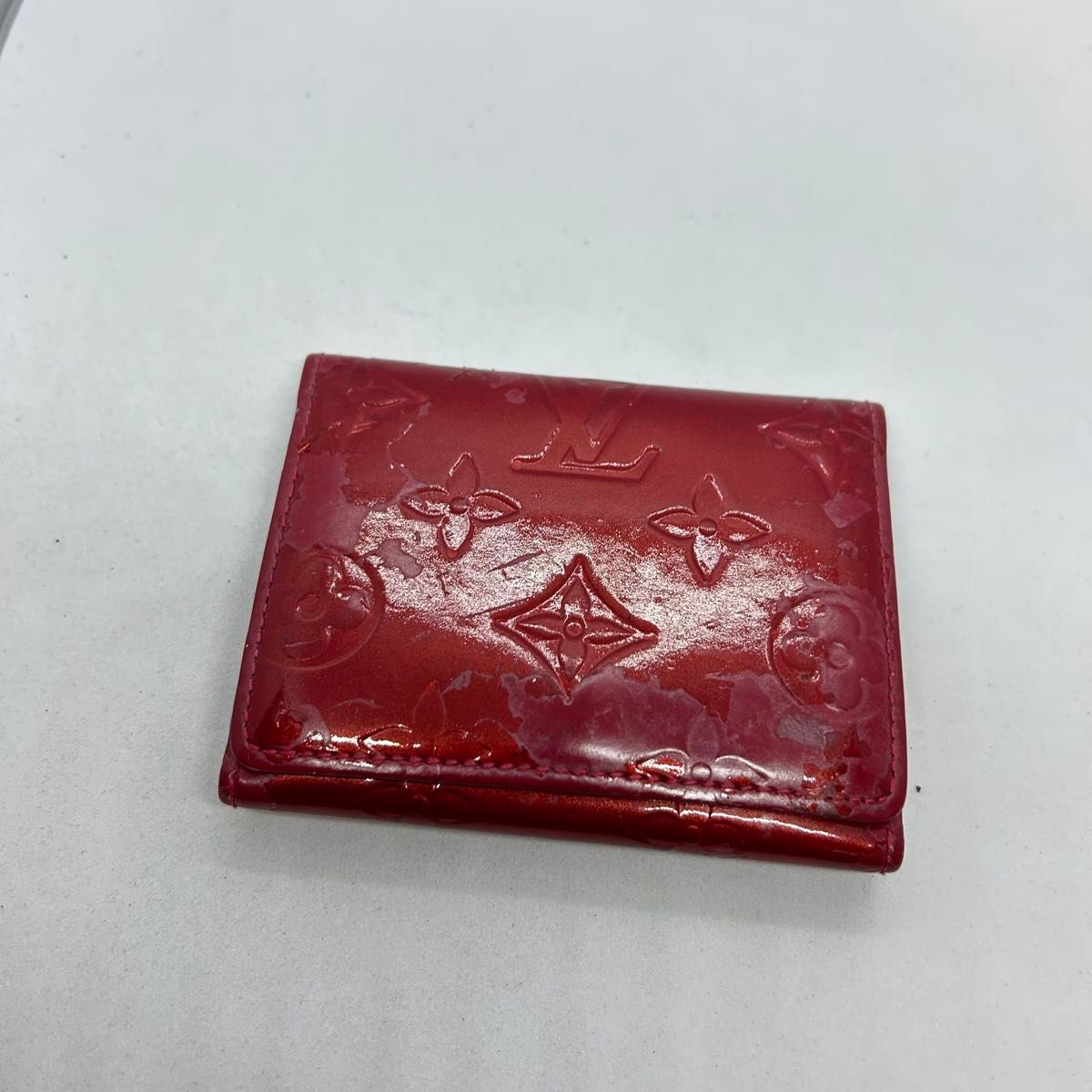 Louis Vuitton 二つ折り財布 ヴェルニ ペルル LOUIS VUITTON ルイヴィトン ヴェルニ 二つ折り財布|Yahoo