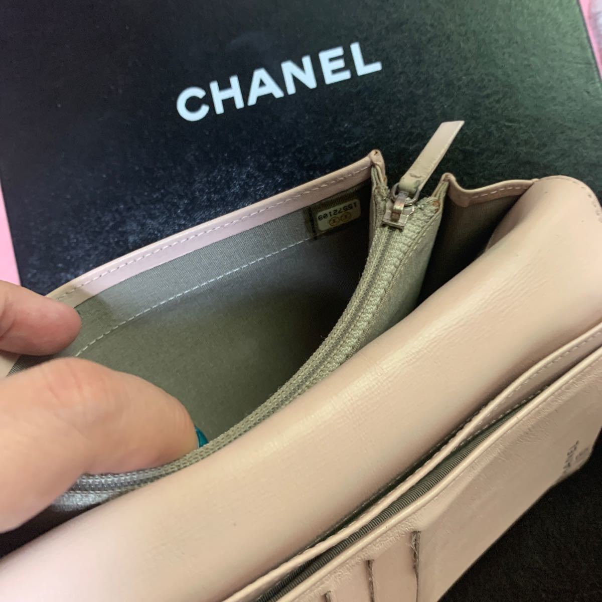 CHANEL セブルガ長財布