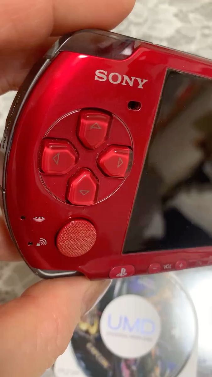 (@ジャンク品 )(詳細は不明です/動作未確認) SONY PSP-3000/sony 4GB/モンスターハンターポータブル