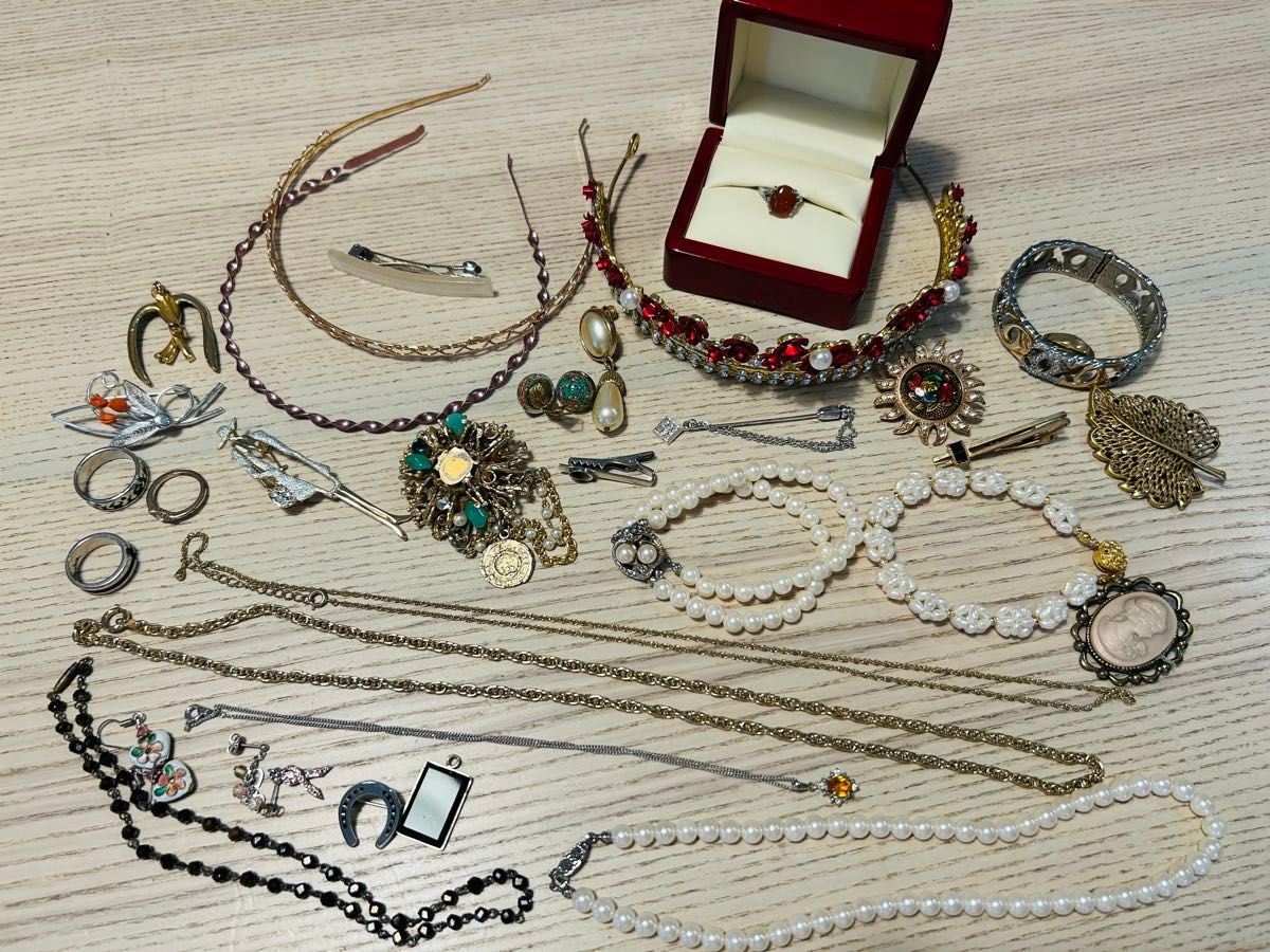 遺品整理 アクセサリー まとめ ② 遺品整理】アクセサリー ジュエリー まとめ売り②|Yahoo!フリマ