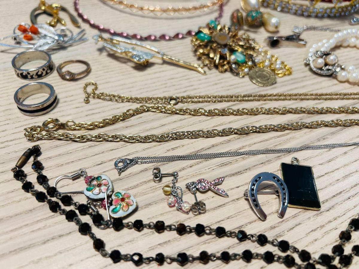遺品整理 アクセサリー まとめ売り 遺品整理】アクセサリー ジュエリー まとめ売り②|Yahoo!フリマ