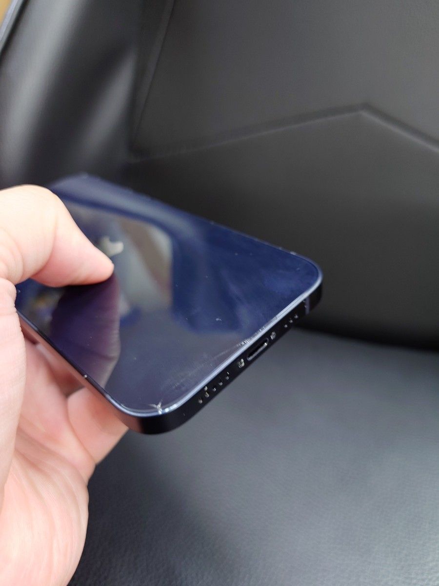 iPhone 12 ブラック SIMフリー 背面割れ バッテリー83% iPhone12 64GB ブラック SIMフリー残債無し バッテリー83|Yahoo