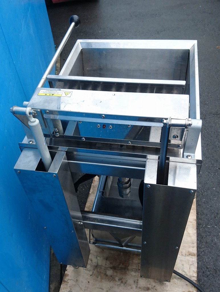 ☆電気フライヤー 3相 200v 50/60hz フジマック FEFS186TD 厨房機器 ☆電気フライヤー 3相 200v 50/60hz フジマック FEFS186TD 厨房機器