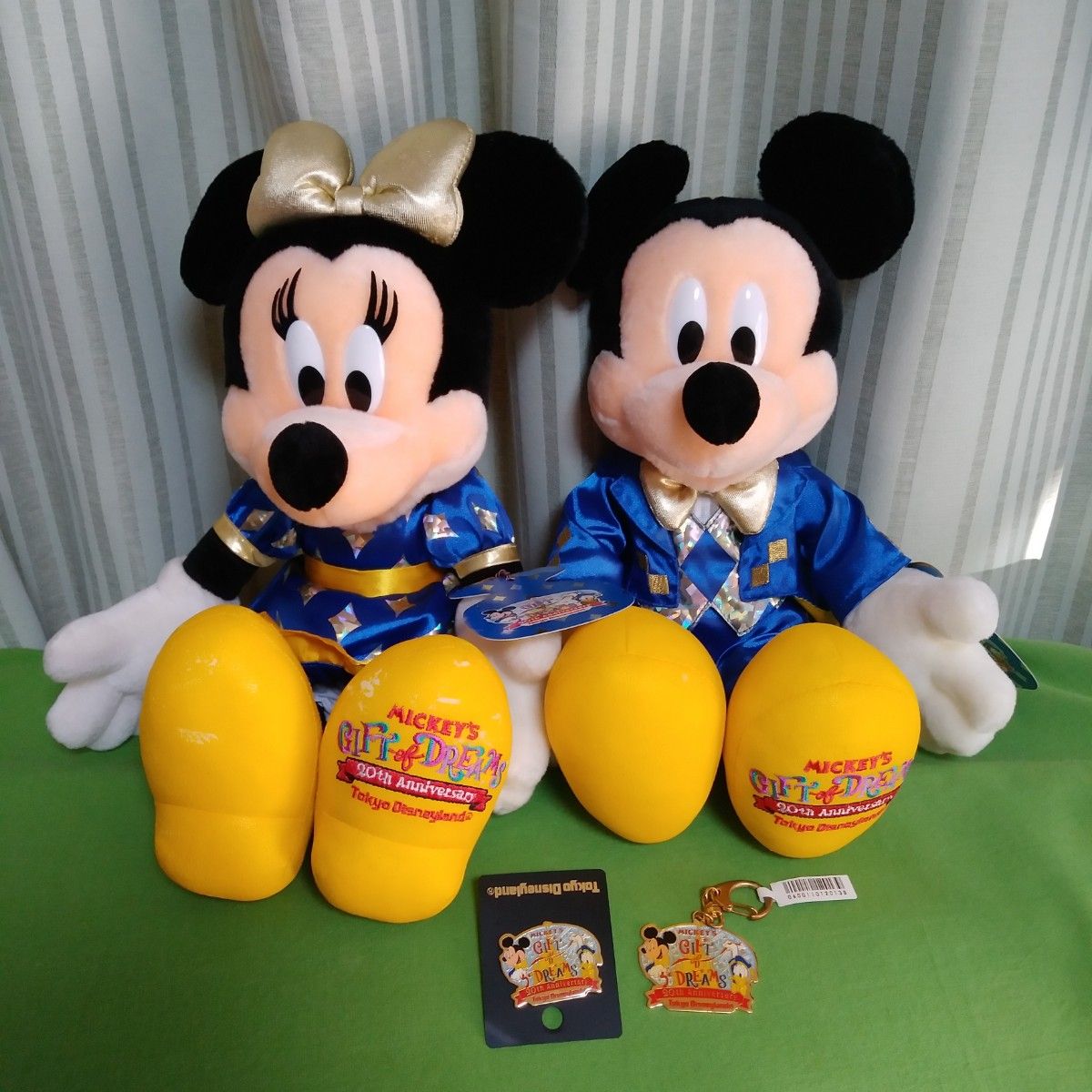 東京ディズニーランド20周年 ミッキー ミニー ピンズ キーホルダー ぬいぐるみ 東京ディズニーランド 20周年 ミッキー ミニー ピンズ