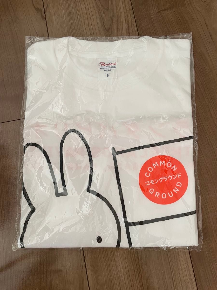 大阪万博 オランダパビリオン ミッフィー Tシャツ S 新品未開封 大阪関西万博 オランダパビリオン ミッフィーTシャツ