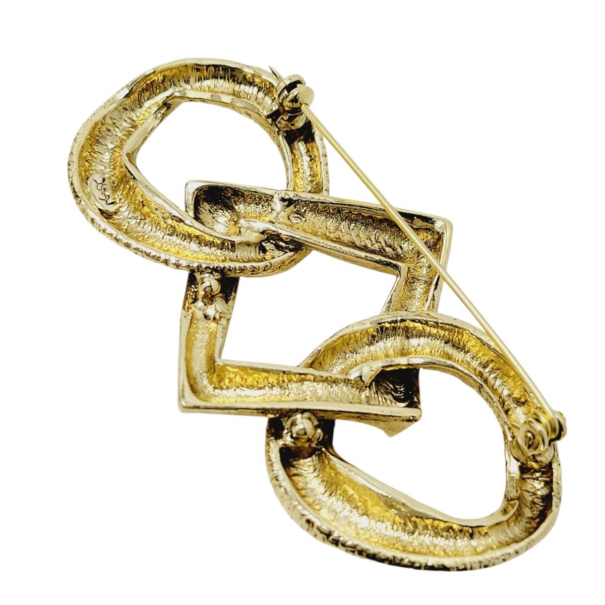 【✨新品未使用品✨】Yves Saint Laurent ゴールドブローチ 極美品】YVES SAINT LAURENT ブローチ ゴールド|Yahoo!フリマ