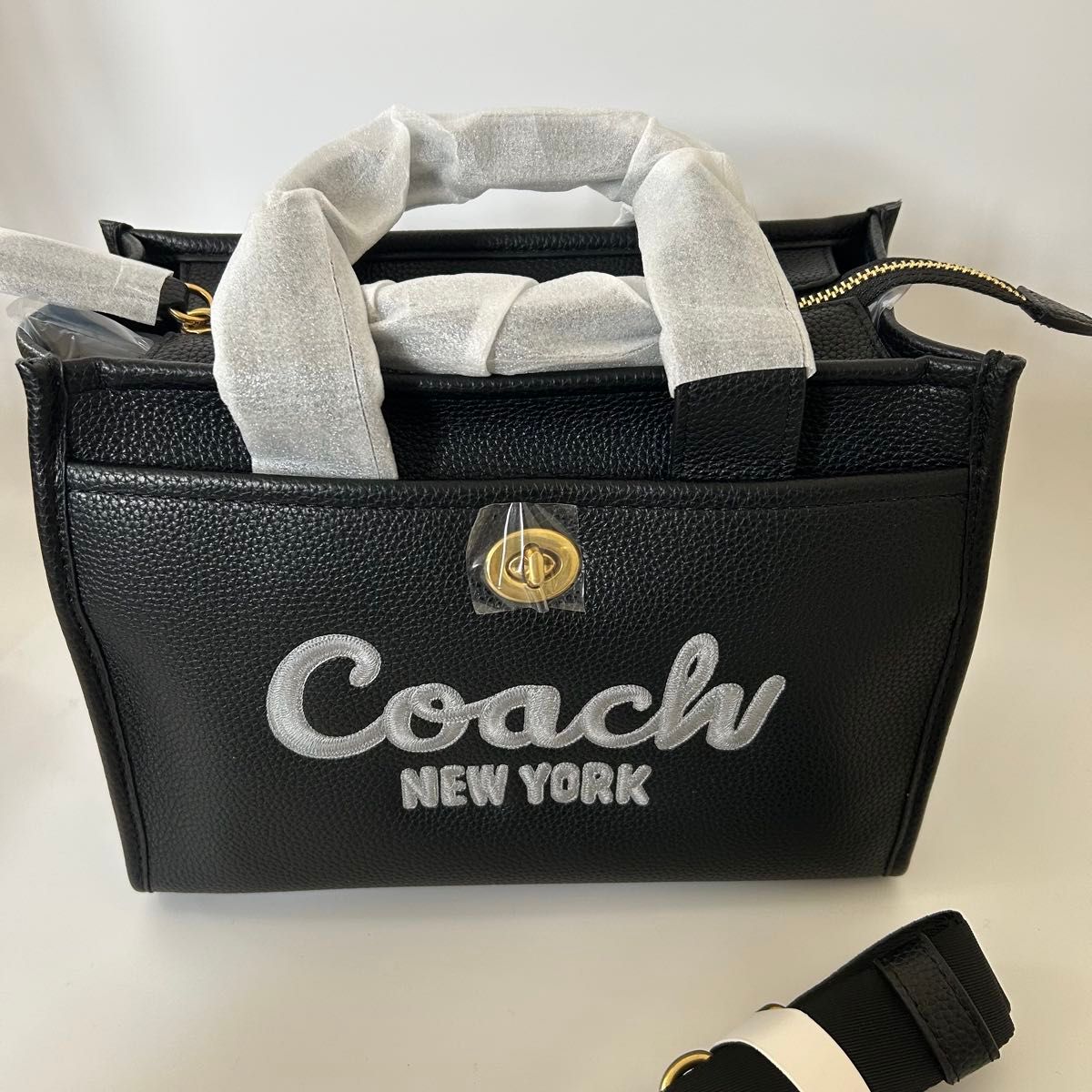 COACH カーゴ トート バッグ 26/レザーブラック COACH カーゴ トート バッグ 26/レザーブラック|Yahoo!フリマ
