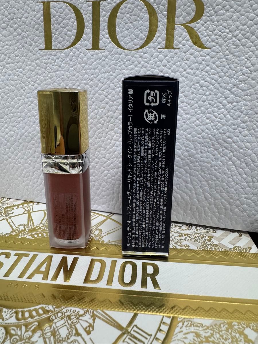 Dior ルージュディオールフォーエヴァーリキッドシークイン 323 ダズル ルージュ ディオール フォーエヴァー リキッド シークイン323