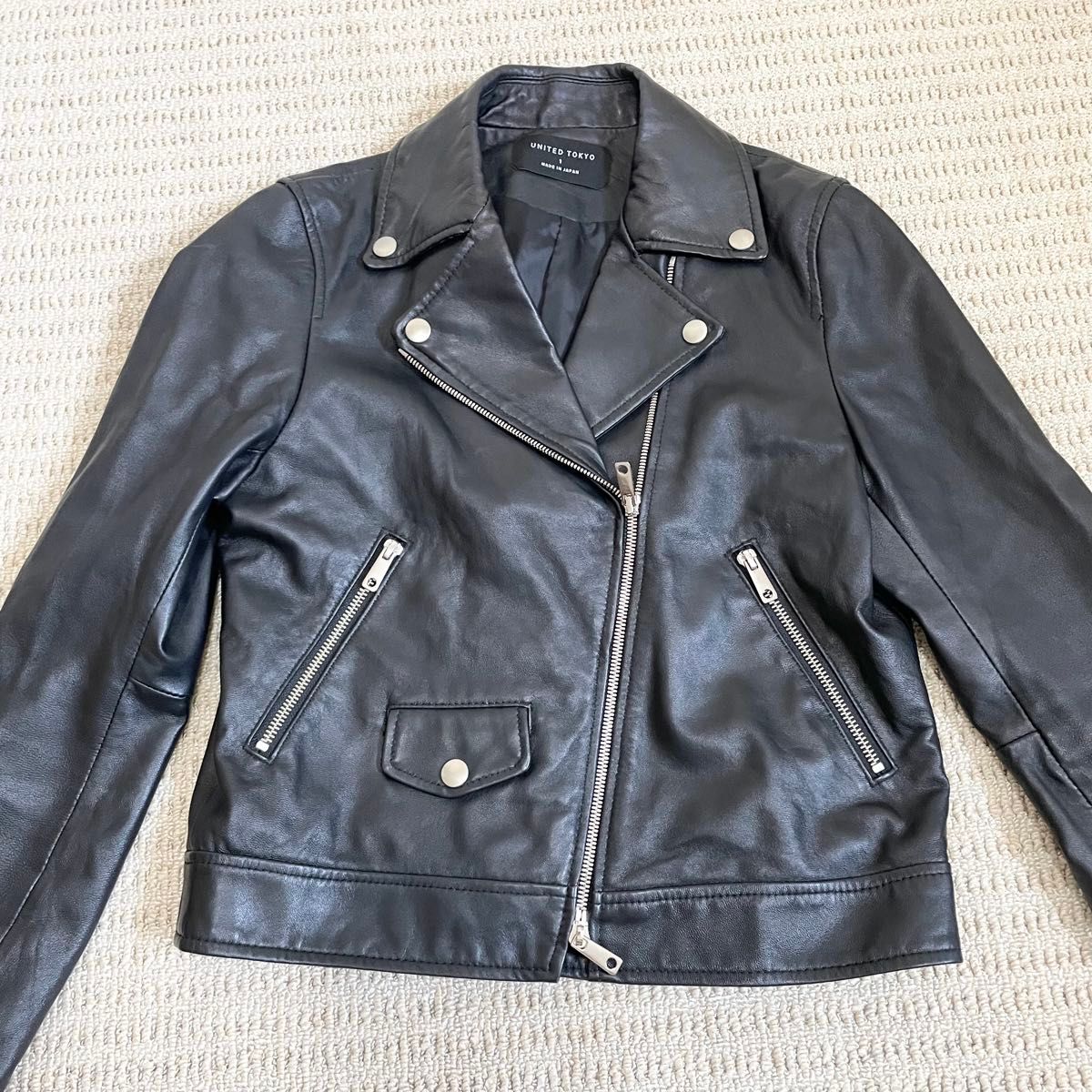 【美品】UNITED TOKYO ダブルライダース 羊 本革 美品 ユナイテッドトウキョウ レザー ダブルライダース