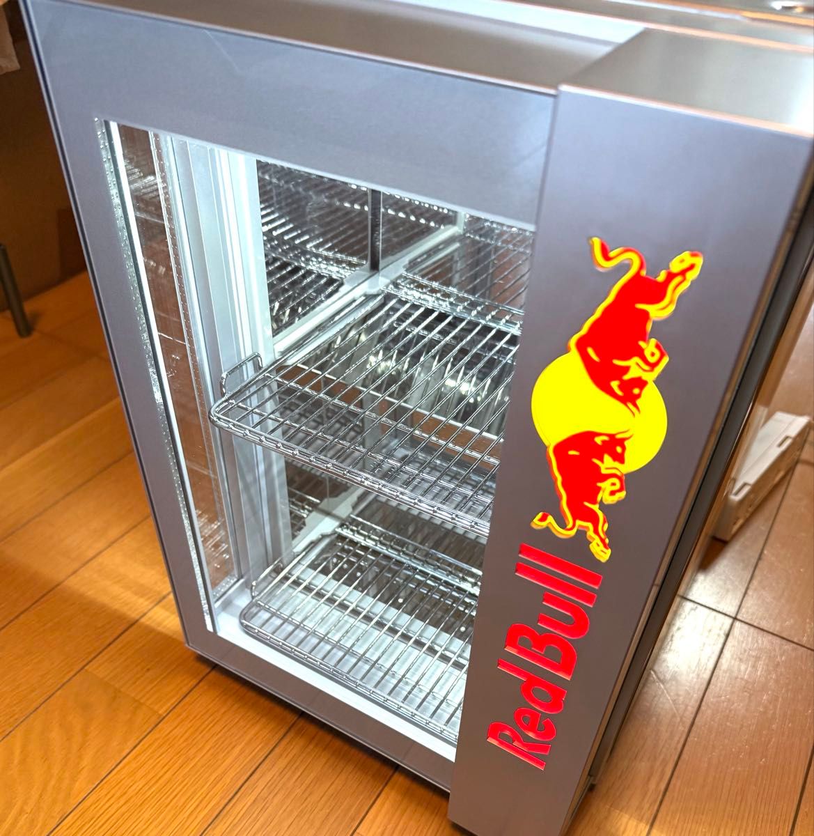 RedBull 冷蔵庫 卓上 ショーケース ディスプレイ 非売品 レッドブル レッドブル RedBull 冷蔵庫 卓上 ショーケース ディスプレイ