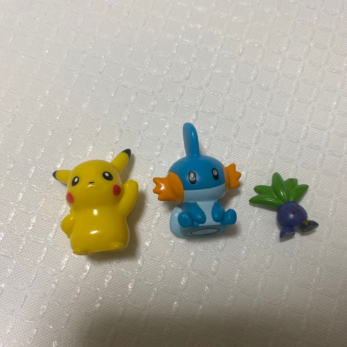ポケモン ミズゴロウ ミニフィギュア 当時 レトロ ミュウ ピカチュウ ポケモン フィギュア 3体セット ピカチュウ ミズゴロウ