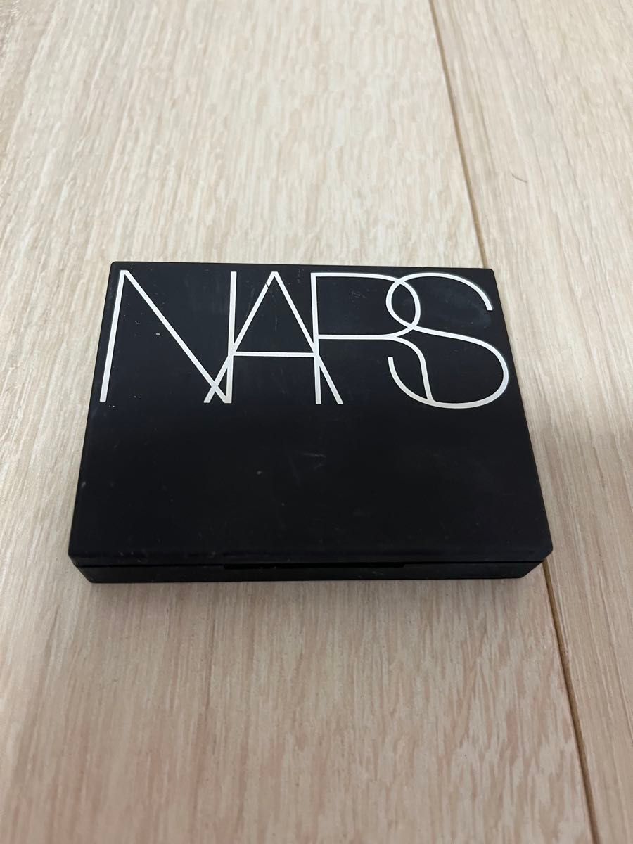 NARS ライトリフレクティングセッティングパウダー プレスト N 10g