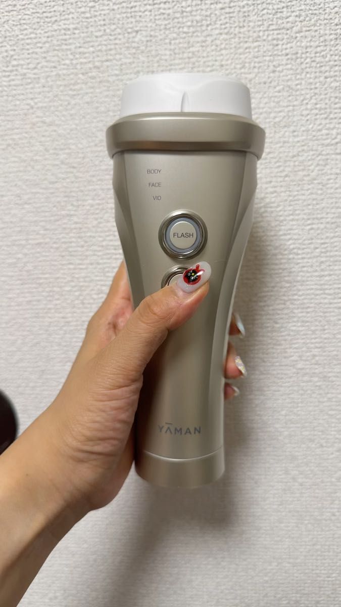 お得!yaman レイボーテ ヴィーナス ビューティープラス/ヤーマン/フラッシュ式ムダ毛ケア/光美容器 脱毛器