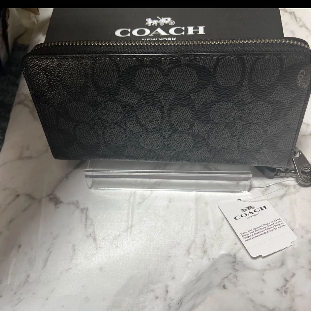 コーチ COACH 長財布シグネチャー ラウンドファスナー新品未使用 人気色 コーチ COACH 長財布シグネチャー ラウンドファスナー