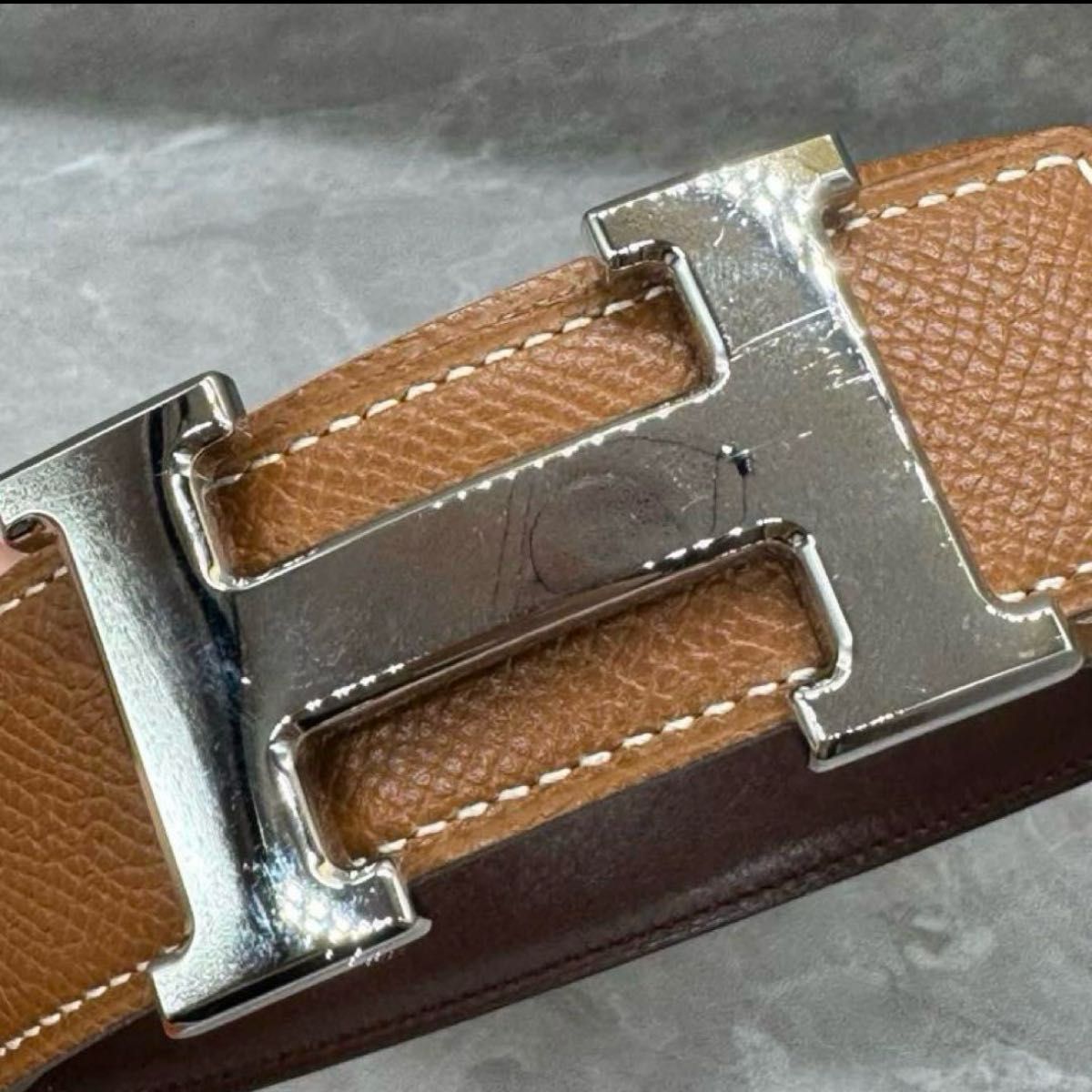 【美品】人気サイズ・カラー♡コンスタンス Hベルト70ベージュ系 シルバー 美品】人気サイズ・カラーコンスタンス Hベルト70ベージュ系
