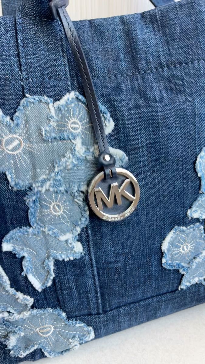 MICHAEL KORS トートバッグ デニムバッグ 大容量 肩掛け可能