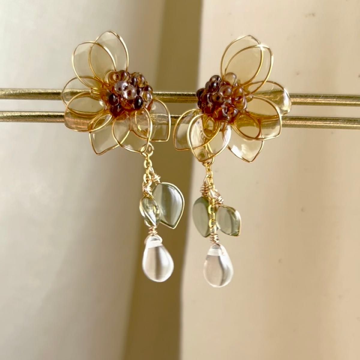 ひまわりハーフピアス/イヤリング