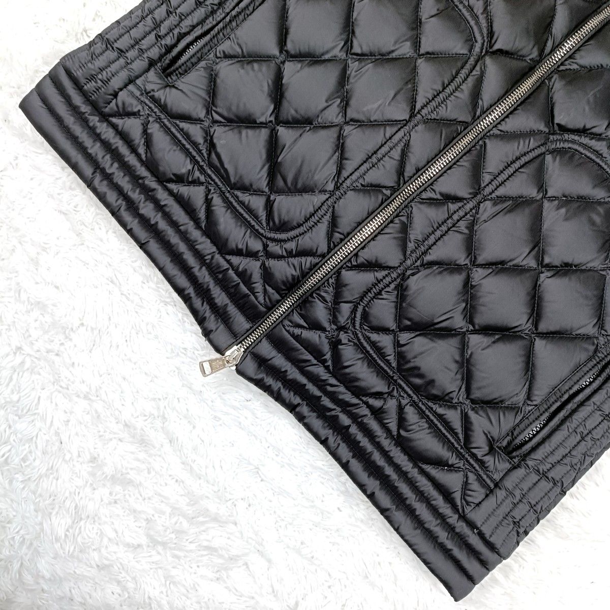 関税/送料込◇*MONCLER*ロゴ ダイヤキルティング ベスト モンクレール ロッドジレ キルティング ダウン ベスト ブルゾン
