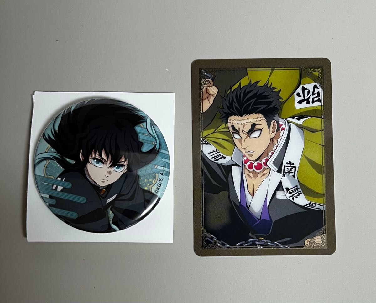 鬼滅の刃 無一郎&天元缶バッジ、行冥ラバーストラップ 鬼滅の刃 無限城編第一章 缶バッジ 箔押しカード 各1点 時透無