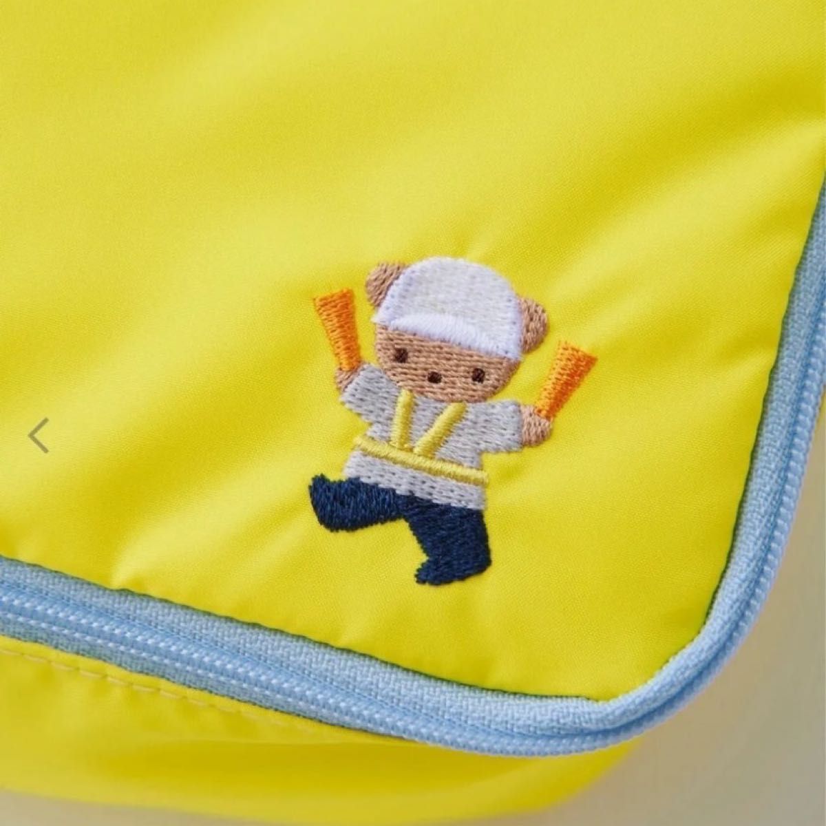 新品⭐︎ファミリア/familiar⭐︎ラウンドポーチ/COVERARY⭐︎イエロー ファミリア 完売 ポーチ S 黄色 新品 タグ付き|Yahoo!フリマ