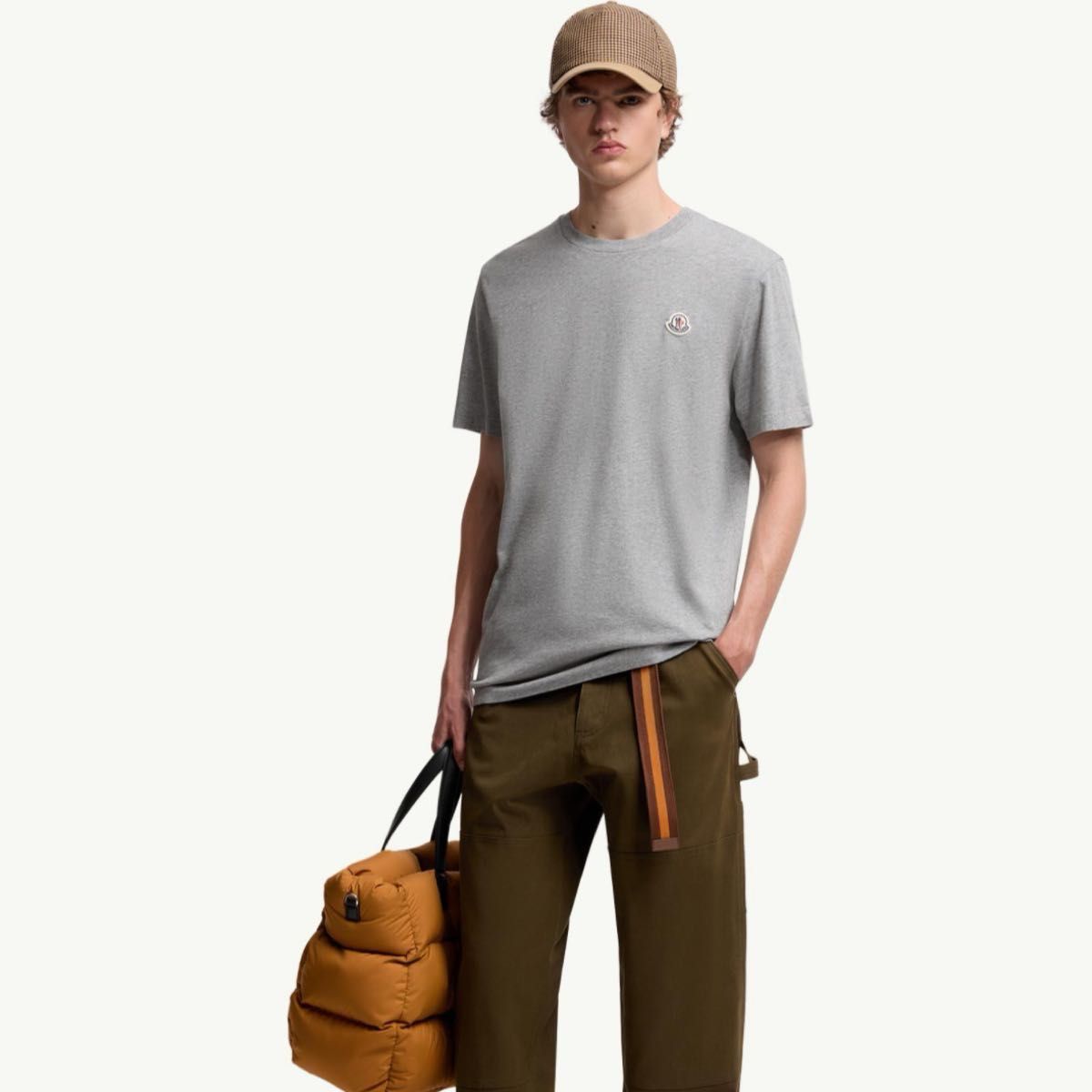 MONCLER グレー Tシャツ Sサイズ モンクレール moncler パックT グレー Sサイズ Tシャツ 綿100