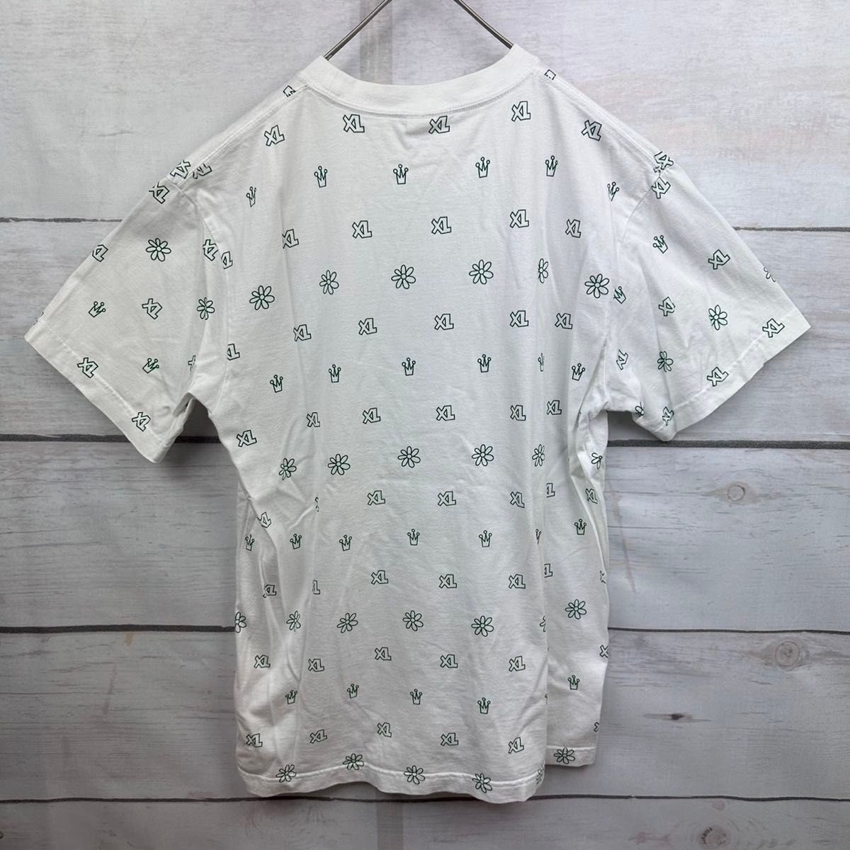 X-LARGE エクストララージ ★ クラウン 半袖 Tシャツ 白 X-LARGE エクストララージ 半袖Tシャツ 王冠 クラウン 花柄 L