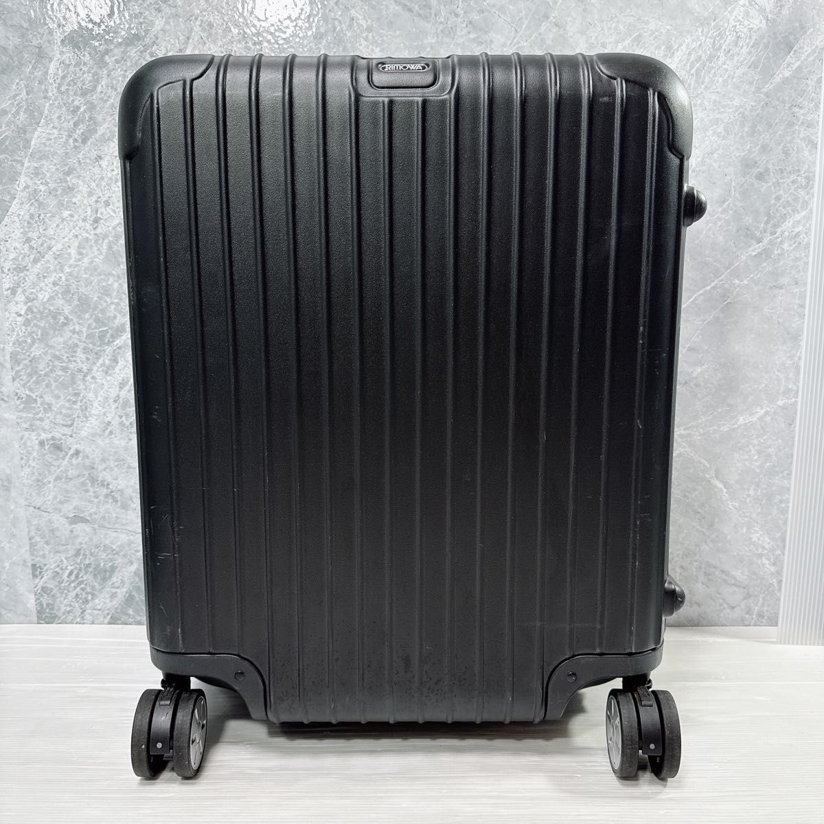 リモワ サルサ 82L 4輪 ブラック ポリカーボネート 87170 RIMOWA SALSA 810 56 32 4 47リットル 4輪 2〜3泊向 / リモワ