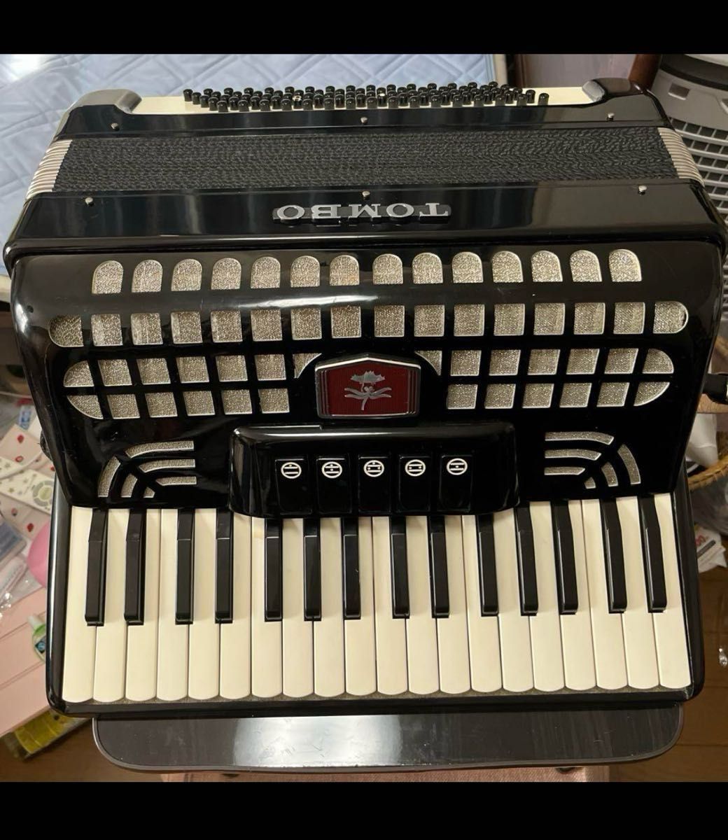 【ケース付き】レア‼️ 動作品 アコーディオン ノビリティ 鍵盤楽器 TOMBO No 65 アコーディオン 80ベース ハードケース付属 34鍵盤