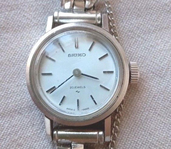 SEIKO ヴィンテージ 手巻き式 腕時計 レディース SEIKO セイコー 手巻き式腕時計 レディス ヴィンテージ シルバー