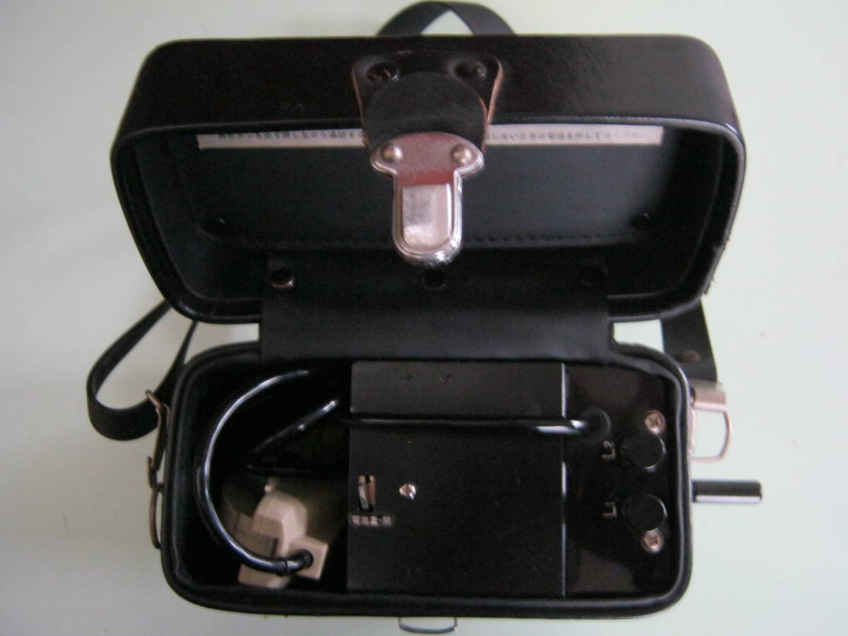  Oki Electric промышленность акционерное общество [ box type мобильный телефон машина (DМ2000) Showa 56 год (1981 год ) производства ] плечо ремень имеется 