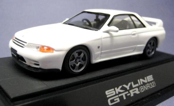 ■即決エブロ 1/43【日産 スカイライン GT-R BNR32 (ホワイト) _参考見本です