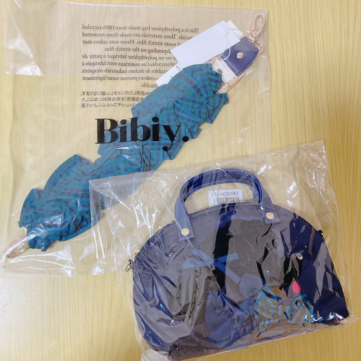 【新品】ファミリア×bibiy. ハンドストラップ 青チェック familiar bibiy ファミリア ビビィ ミニバッグ ハンドストラップ