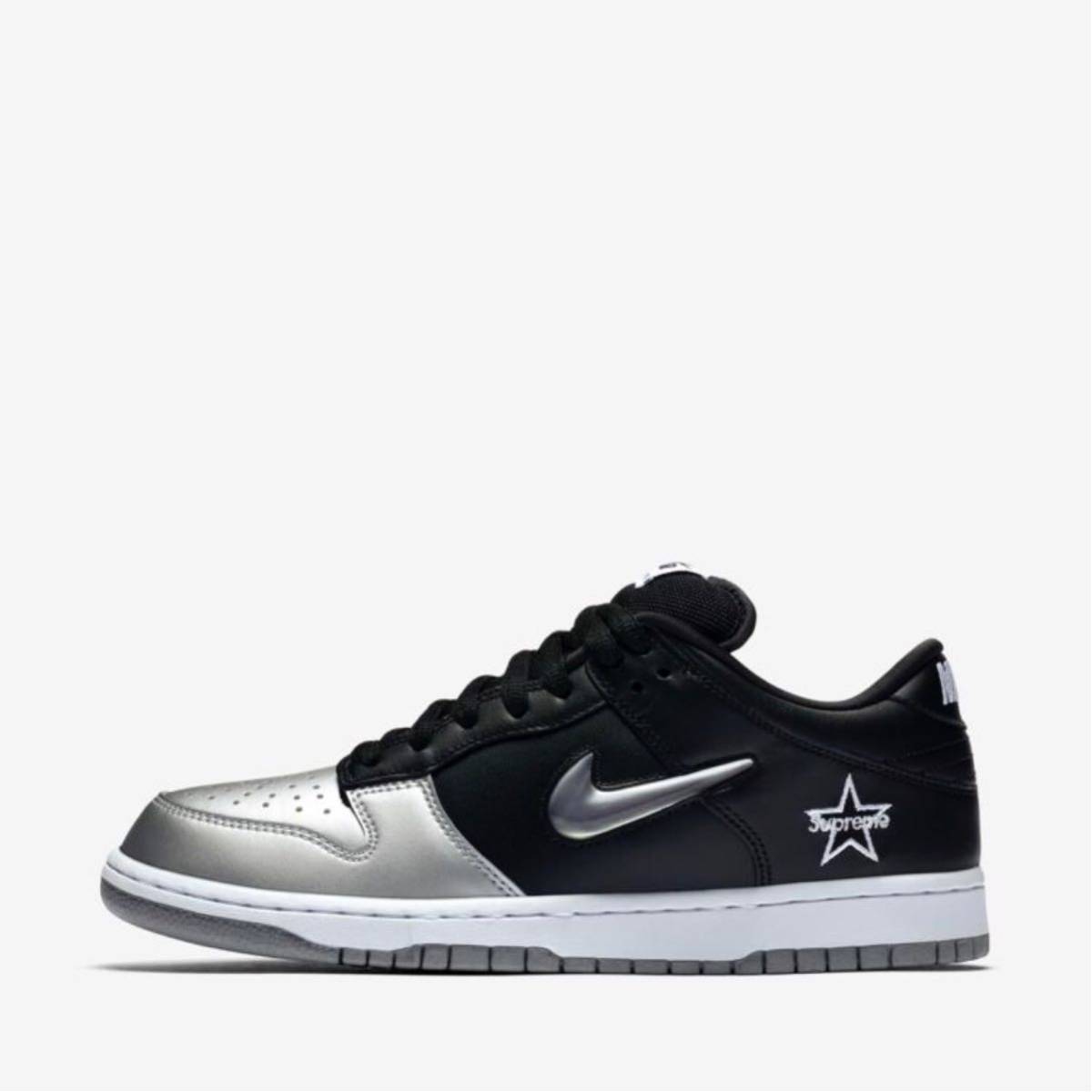 ヤフオク! - 国内正規品 SUPREME NIKE SB DUNK LOW BLACK シ...