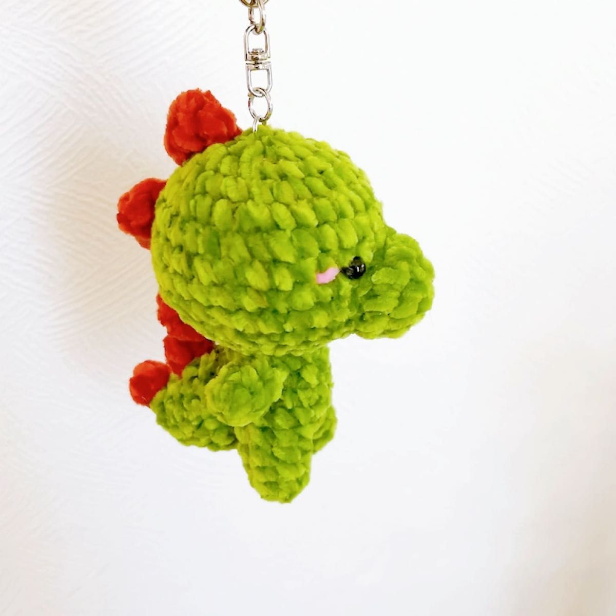 あみぐるみ 恐竜 キーホルダー バッグチャーム グリーン 手編み ハンドメイド