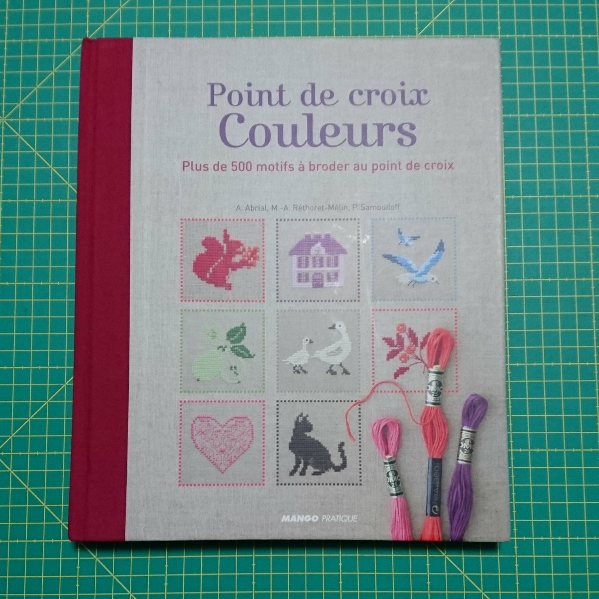Point de croix Couleurs クロスステッチ 洋書