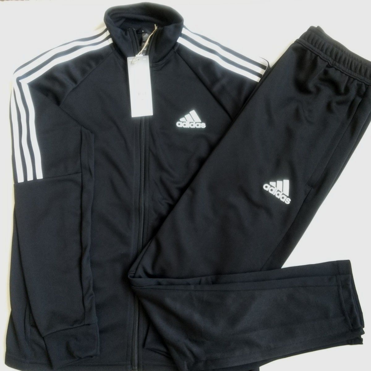 【大人気ジャージ上下】新品 adidas メンズ XL ジャージ上下セット adidas ジャージ 上下セット メンズ XL(O) 薄手 ドライ ブラック