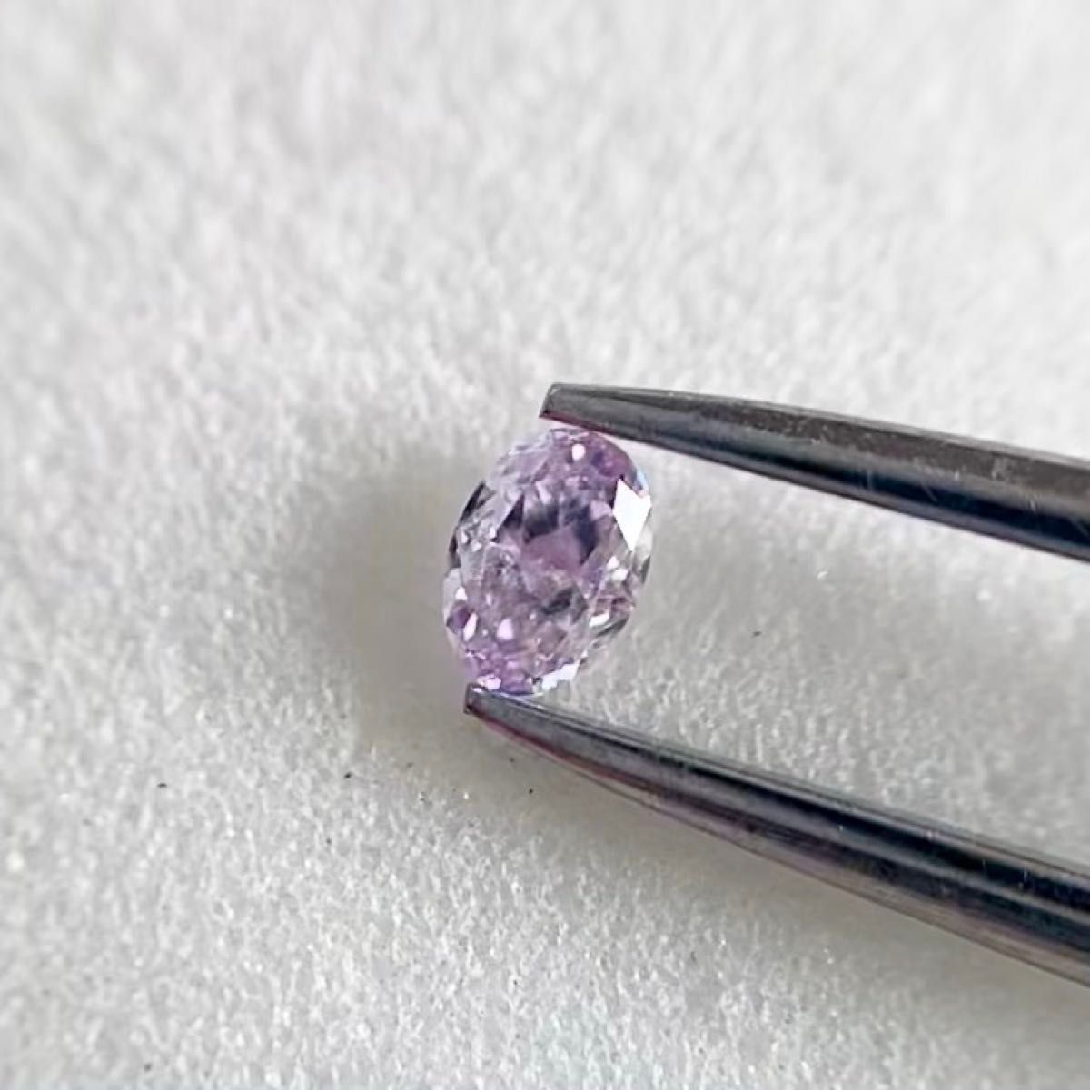 0.100ct VS-2 天然パープルダイヤモンドルース 中央宝石研究所