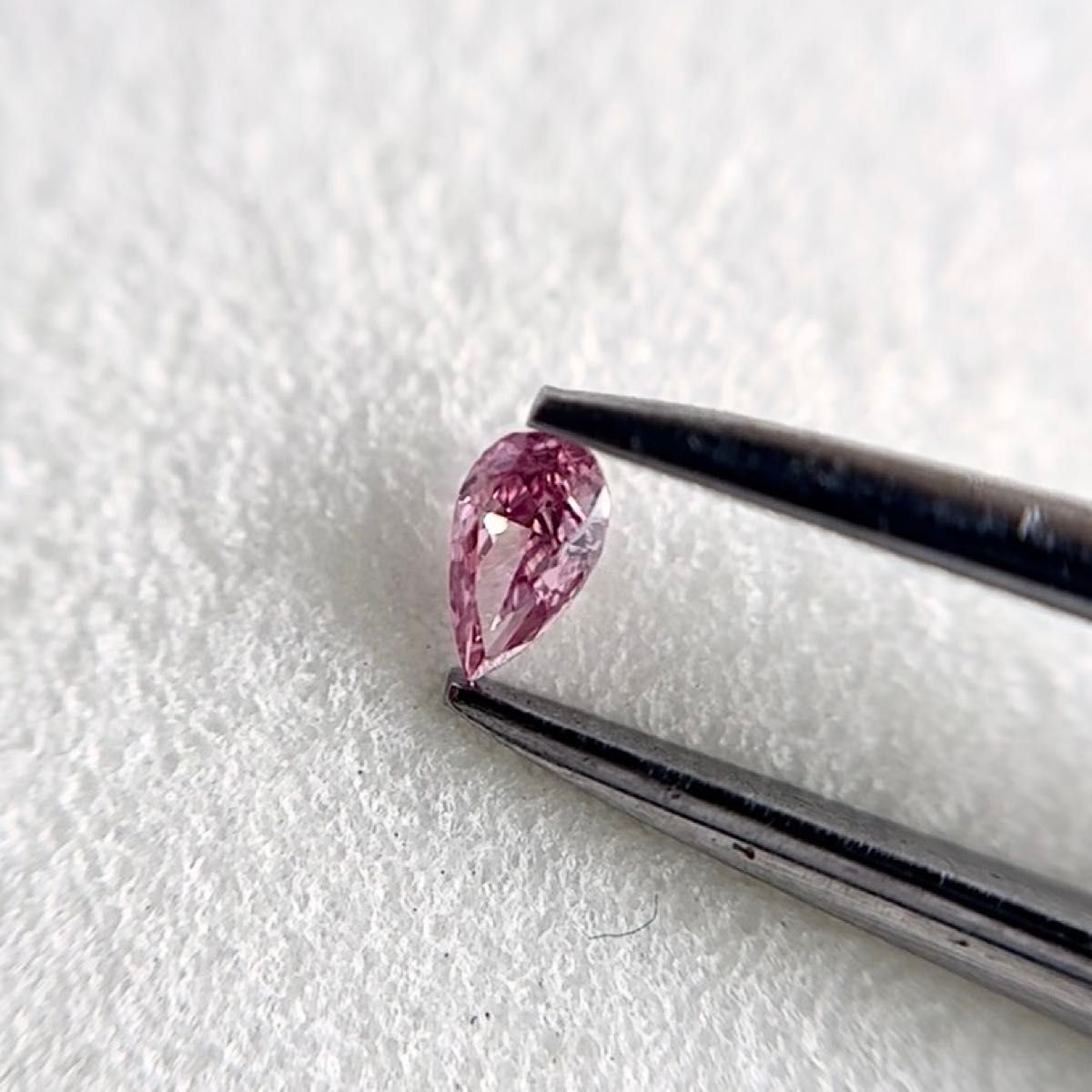0.034ct SI-1 天然ピンクダイヤモンドルース FVPP 中央宝石研究所