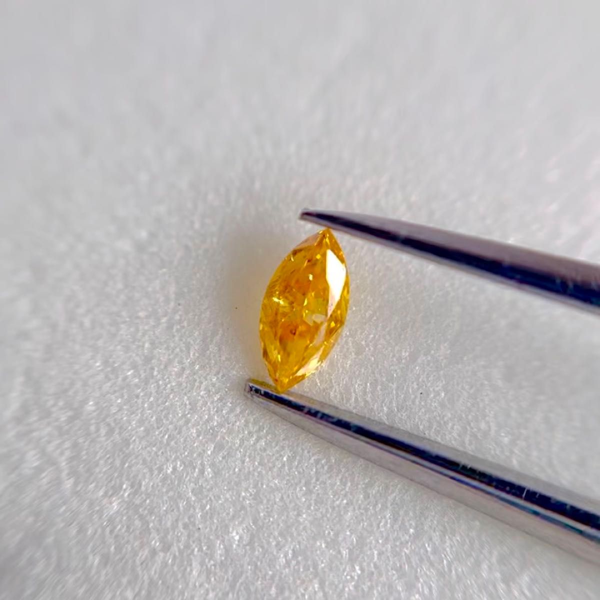 0.094ct SI-2 天然オレンジダイヤモンドルース 中央宝石研究所ソ