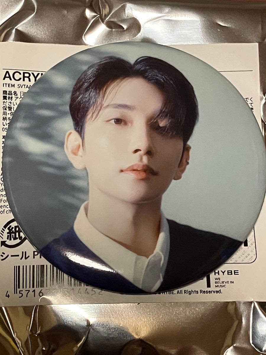 SEVENTEEN Joshua バッジ・キーホルダーセット SEVENTEEN 消費期限 ACRYLIC KEYRING / CAN BADGE JOSHUA