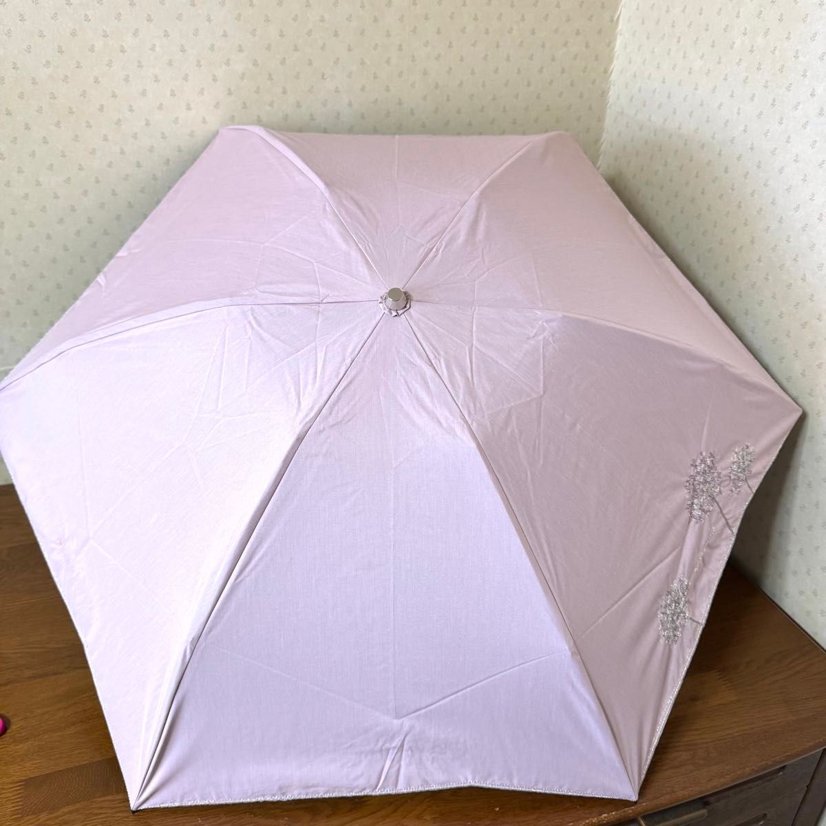 アンテプリマ晴雨兼用サマーシードル折りたたみ日傘 新品タグ付き アンテプリマ 晴雨兼用パラソル 折りたたみ日傘 1