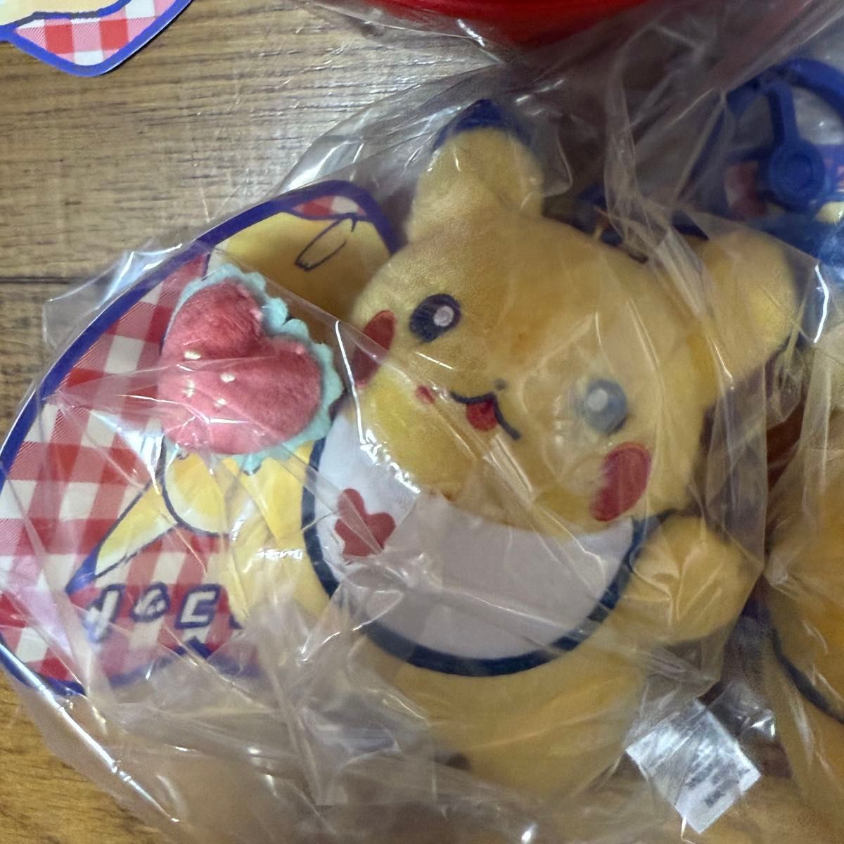 新品ピカチュウダイナー 4点セット ぬいぐるみ マスコット ハンバーガー ポーチ ポケモンセンター ピカチュウ PIKACHU DINER ダイナー 4点セット