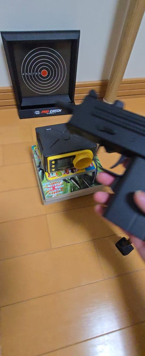 東京マルイ ミニ電動ガン MAC11