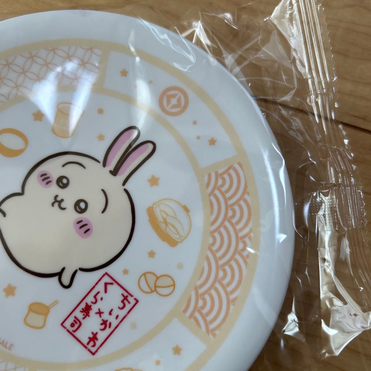 ちいかわ くら寿司 皿 ハチワレ うさぎ 新品未開封 ちいかわ くら寿司 寿司皿 ハチワレ うさぎ 2枚