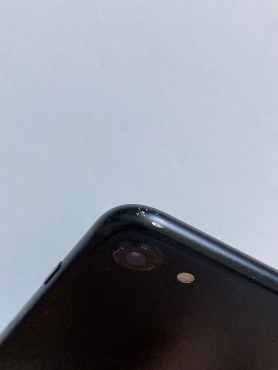 黒 iPhone7 128GB バッテリー79% SIMフリー アイフォン iPhone7 本体 ブラック Apple SIMフリー 128G バッテリー79