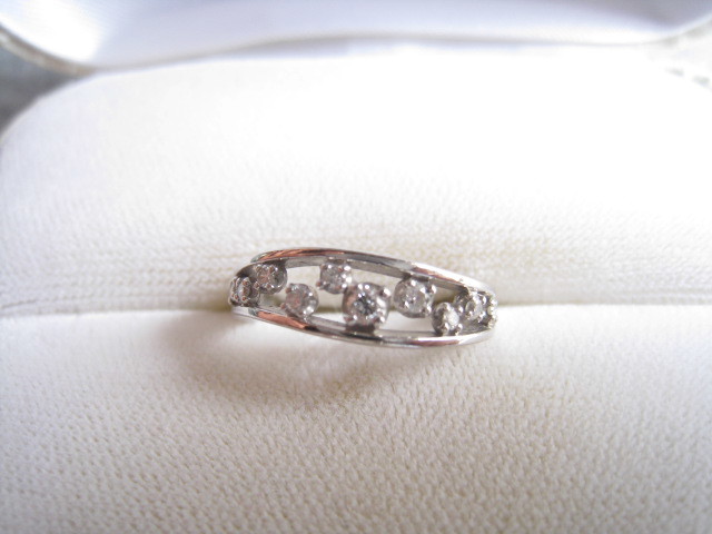 [SAMU]綺麗！！輝きダイヤモンド0.16ct Pt900指輪＃10.5号 重さ4.66g★美品！