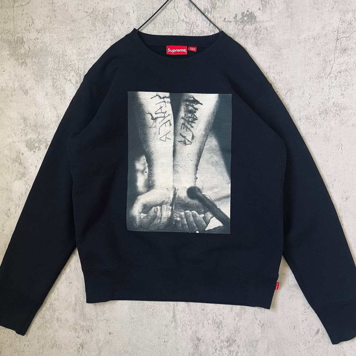 Supreme シュプリーム スウェット 黒 M 3303325M0169 Supreme Slayer Cutter シュプリーム 黒 スウェット M ロゴ