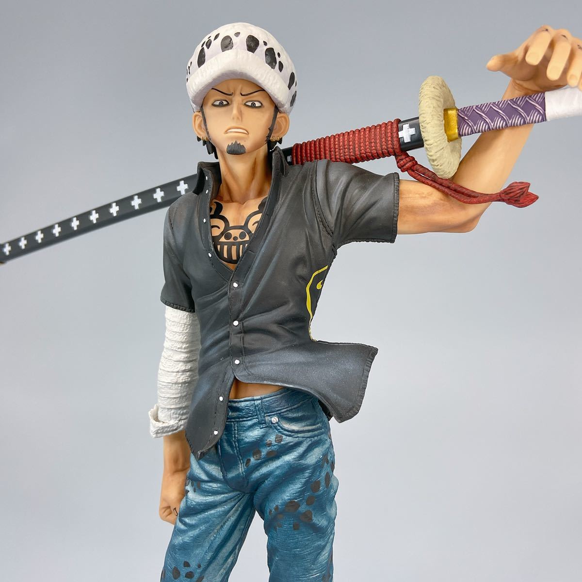 リペイント トラファルガー ロー 一番くじ A賞 ワンピース One Piece フィギュア One Piece 売買されたオークション情報 Yahooの商品情報をアーカイブ公開 オークファン Aucfan Com